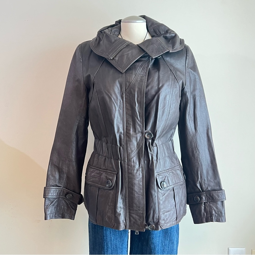 Vintage 90s Danier chocolate brown leather jacket